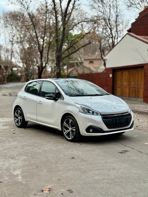 Peugeot 208 Gt